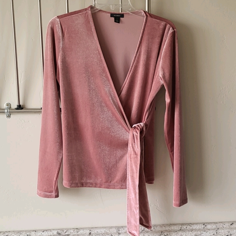 NWOT Halogen Faux Wrap Velour Shirt